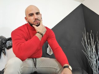 CesarZalaba show