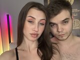 VikkiGeorge webcam